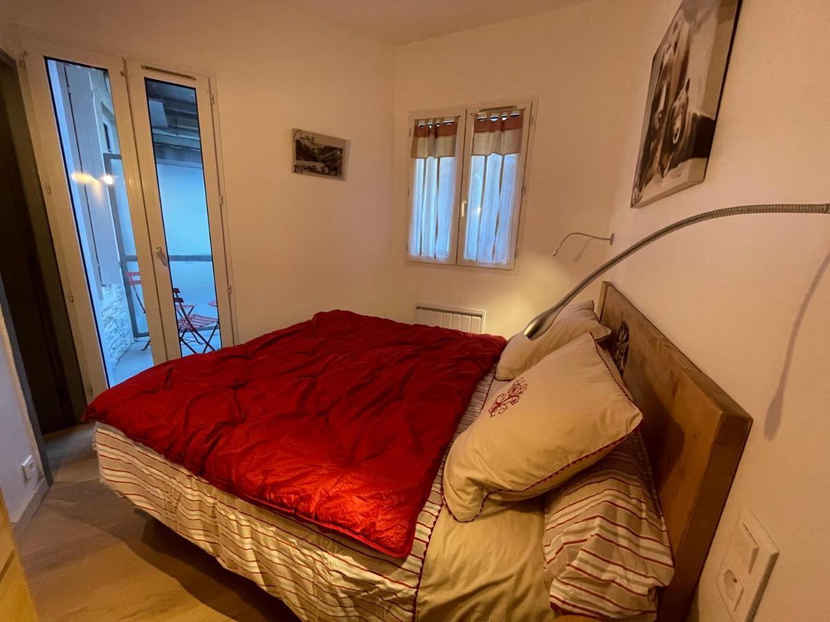 Apartamento T2 30M2 Plein Centre, Lit Fait, Linge Fourni, Wifi Cauterets Exterior foto